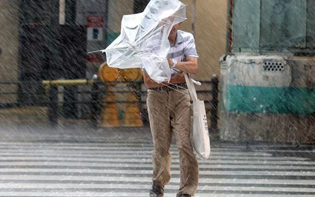 Yaponiyada əhaliyə xəbərdarlıq edildi, uçuşlar təxirə salındı