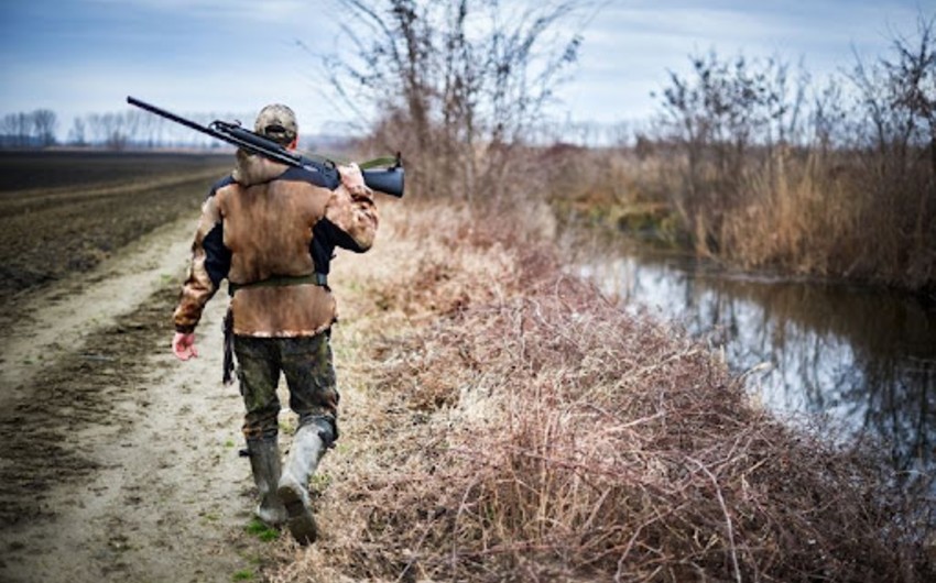 Xaçmazda adı “Qırmızı kitab”a düşmüş quşu qanunsuz ovlayan şəxslər saxlanılıb