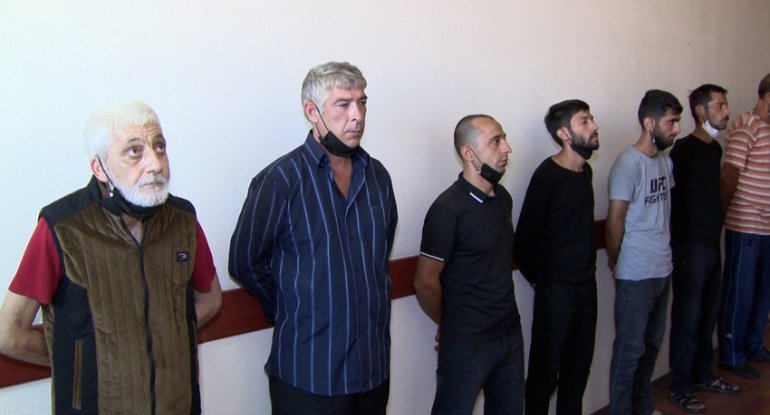 Polis əməliyyatlar keçirib, narkotik satan daha 7 nəfər saxlanılıb