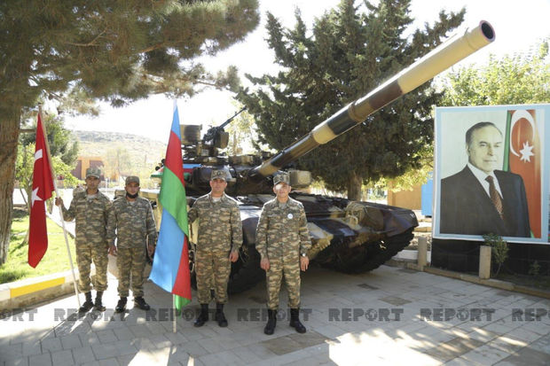 Abşeronda şəhid tankçıların xatirəsi əbədiləşdirildi - FOTO