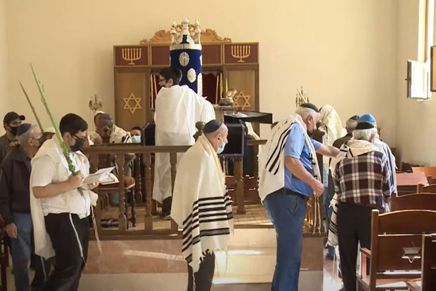 Avropa yəhudilərinin sinaqoqunda şəhidlərin xatirəsi anılıb - VİDEO