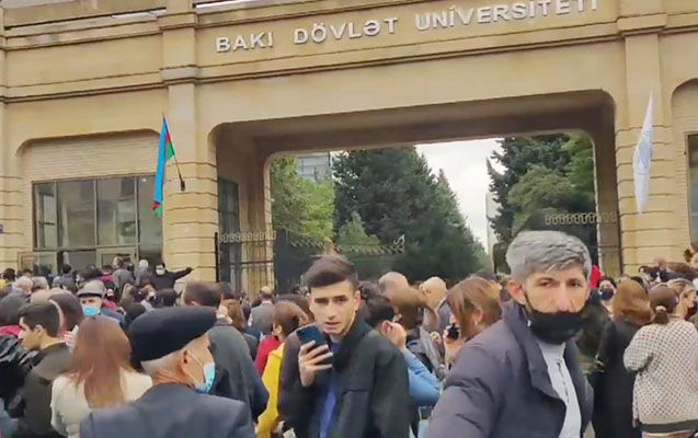 İlk dərs günü universitetlərdə vəziyyət... - Video