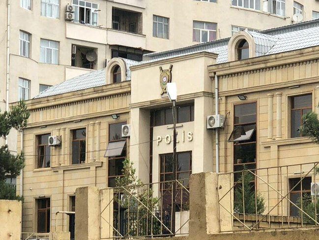 Arvadını güllələyib öldürən polis görün kimin oğlu imiş