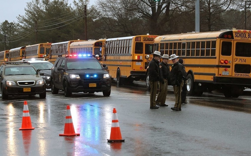 ABŞ-da məktəbdə atışma baş verib, xəsarət alan var