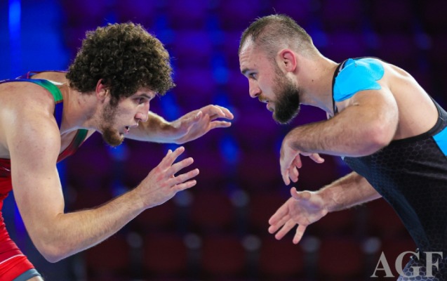 Güləşçimiz dünya çempionatında bürünc medal qazandı - Foto