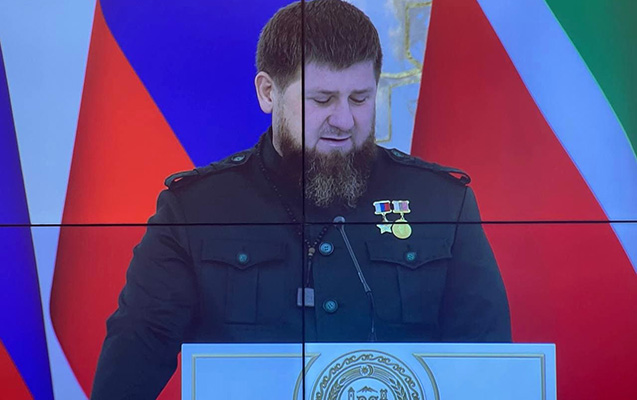 Kadırov öz inauqurasiyasında ağladı - Video