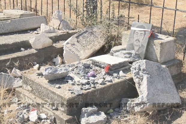 Tərtərdə erməni terroru zamanı dağıdılan qəbirlər bərpa edilir - FOTO
