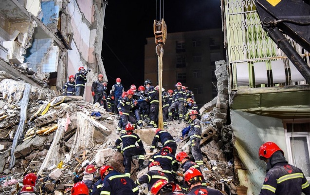 Batumidə binanın çökməsi nəticəsində ölənlərin sayı artdı