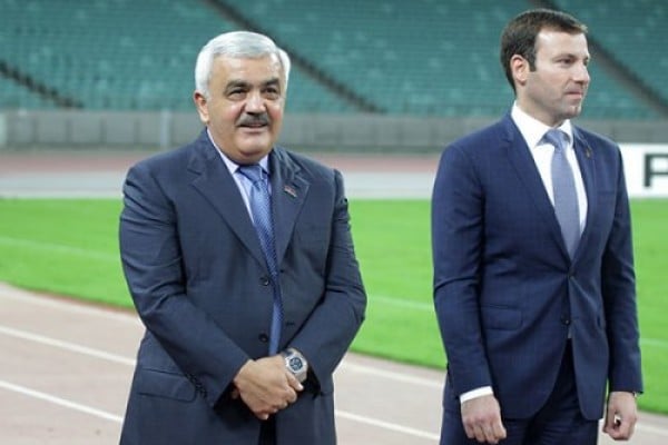 Tanınmış hüquqşunasdan Rövnəq Abdullayevlə bağlı ironik paylaşım: 