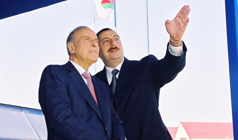 Dövlətlərin təşəkkür tapmasında liderlərin rolu əsas amil kimi ortaya çıxır - TƏHLİL