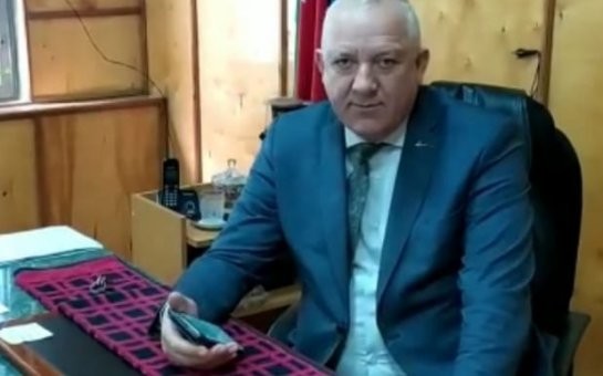 Bələdiyyə sədrinin oğlu süpürgəçini maşınla vuraraq həyatına son qoydu - Azərbaycanda dəhşət