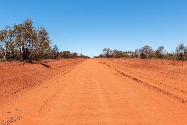 Dörd gün səhrada susuzluq: Möcüzəvi şəkildə sağ qaldılar - FOTO
