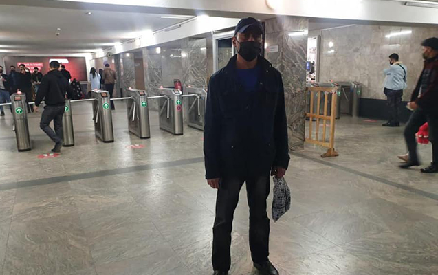 COVID xəstəsi metroda tutuldu - Foto