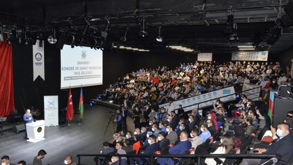 AZƏRBAYCAN VƏ TÜRKİYƏ GƏNCLƏRİNİN İŞTİRAKI İLƏ NÖVBƏTİ “BEYNƏLXALQ ZƏFƏR DÜŞƏRGƏSİ”NİN AÇILIŞI KEÇİRİLİB