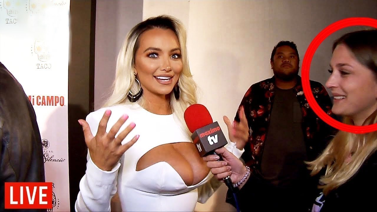 Canlı yayımda şok anlar: Qızın sinəsi açıldı efirdə lüt qaldı - VİDEO