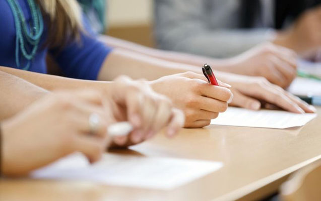 I qrupda bu abituriyentlər kimyadan yox, informatikadan imtahan verəcək