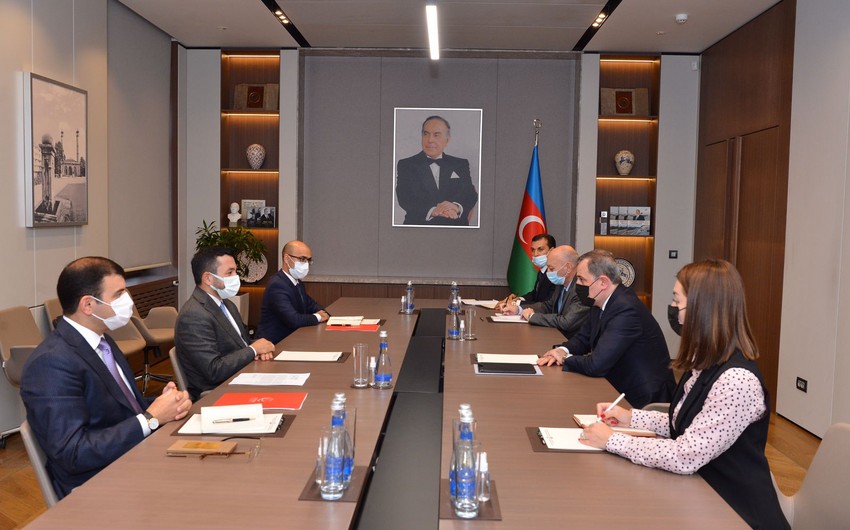 Ceyhun Bayramov İƏT Gənclər Forumunun prezidenti Taha Ayhan ilə görüşüb