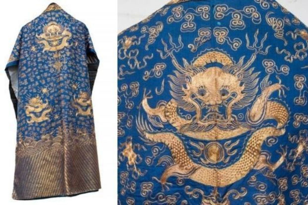 Vəfat etmiş anasının geyimləri ona sərvət gətirdi - FOTO