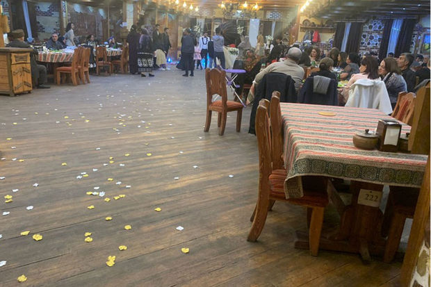 Hacıqabulda qaydaları pozan restoranın inzibatçısı cəzalandırılıb - FOTO