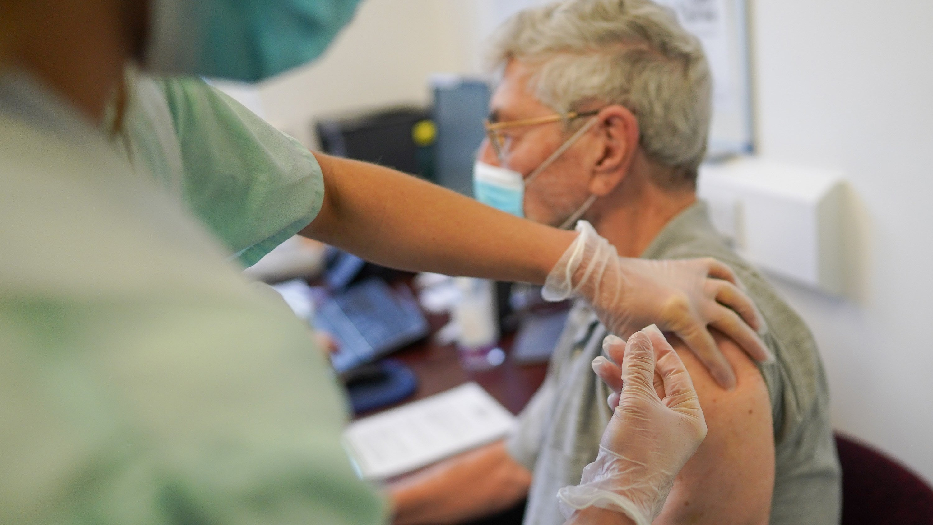 Bu şəxslərə 3-cü doza vaksin vurulmalıdır - AÇIQLAMA - VİDEO