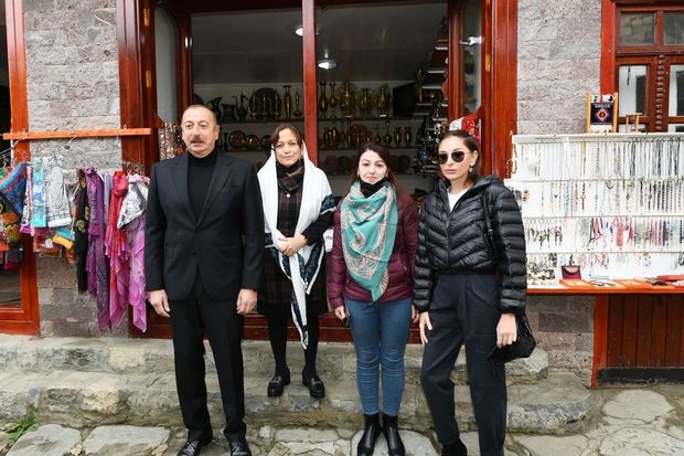 İlham Əliyevin İsmayıllıya səfəri: Açılışlar, məsciddəki təmirlə tanışlıq – ŞƏRH + FOTO