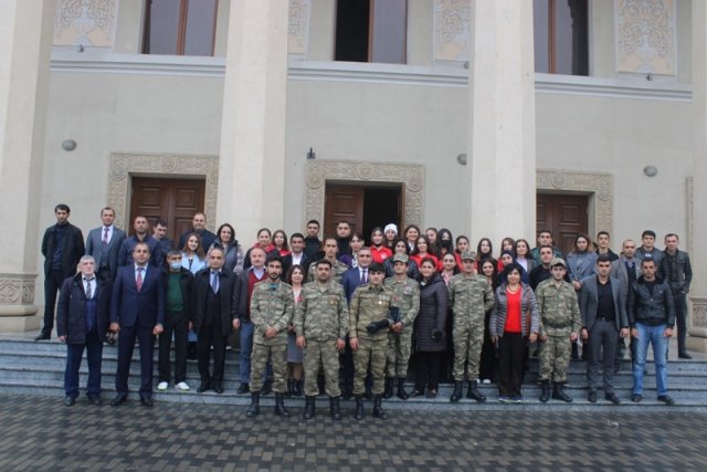 Mingəçevir Dövlət Universitetinin təşkilatçılığı ilə Dövlət Dram Teatrında Zəfər Gününə həsr olunan tədbir keçirilib