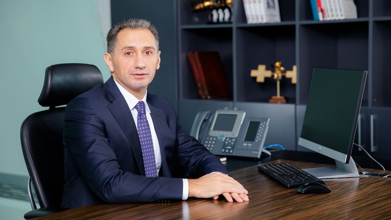 Nazir keçmiş müdiri yenidən öz vəzifəsinə qaytardı