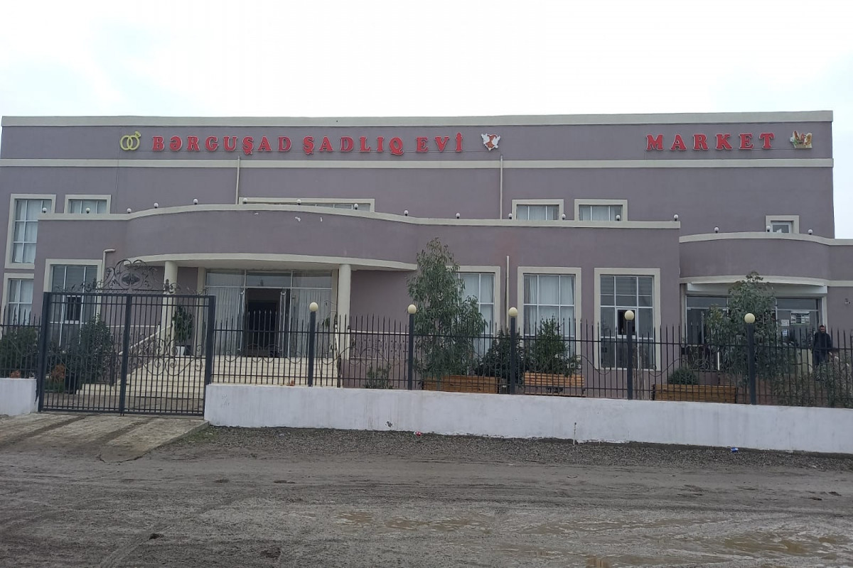 Ucarda karantin qaydalarını pozan şadlıq sarayının sahibi həbs olunub