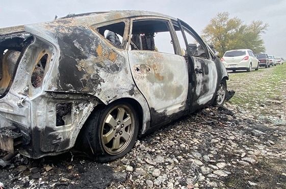 Tərtərdə maşın yandı, sürücü xəsarət aldı - Fotolar