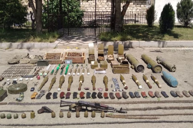Названо количество оружия и боеприпасов, обнаруженных в Шуше за последний год - ФОТО