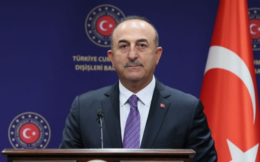 Türkiyənin XİN rəhbəri ilə İraqın Baş naziri arasında telefon danışığı olub