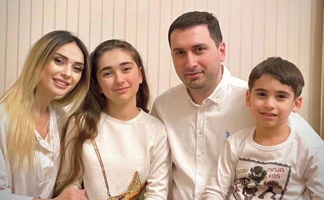 Manana övladları ilə - FOTOLAR