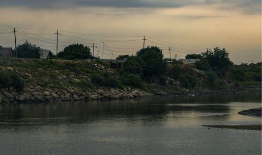 Azərbaycanda iki yaşlı uşaq kanalda boğuldu