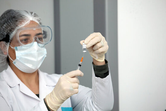 Müəllimlərin üçüncü doza vaksinasiyası ilə bağlı YENİ XƏBƏR