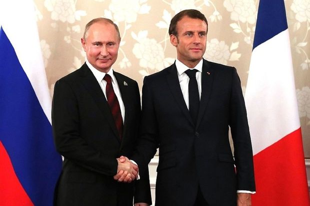 Putin və Makron Qarabağı müzakirə etdilər