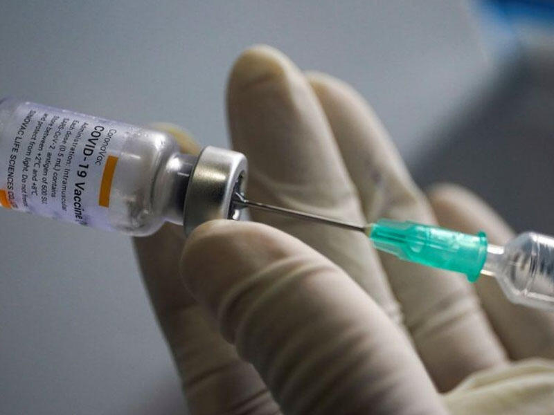 Səhiyyə Nazirliyindən vaksinin dördüncü dozası ilə bağlı AÇIQLAMA