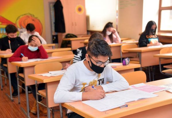 Daha üç məktəbdə əyani dərslər bərpa olundu