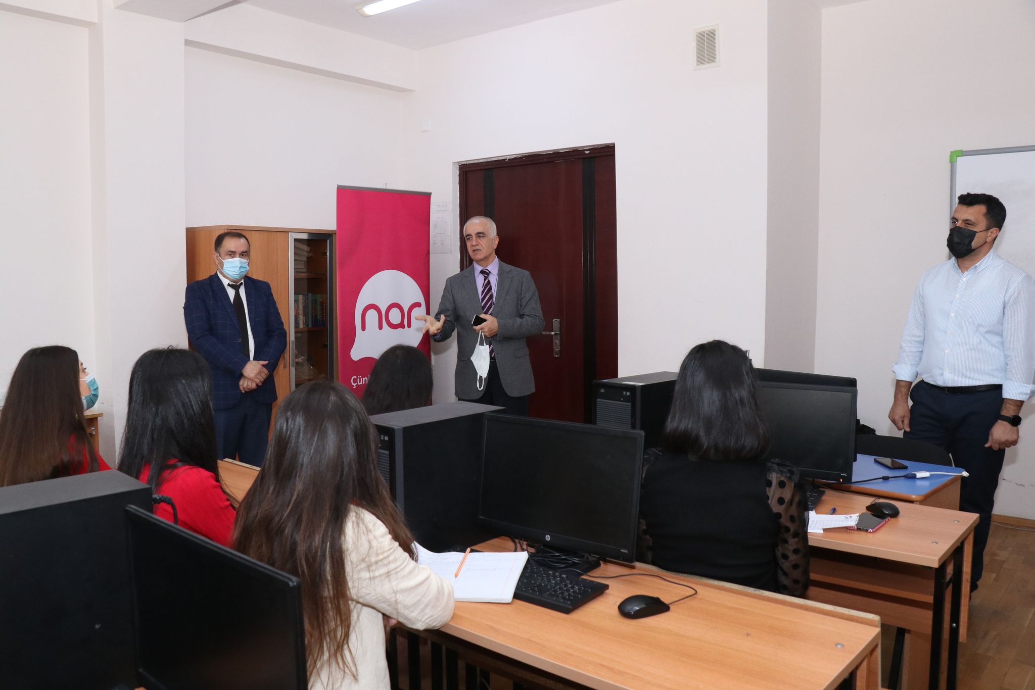 “Nar”ın keçirdiyi “Mobil rabitənin əsasları” təlimi yekunlaşdı