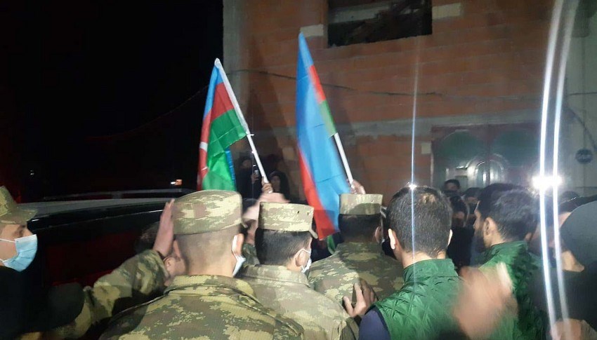 Şəhid Elçin Ağayevin nəşi ailəsinə təhvil verilib