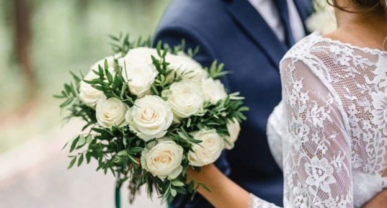 Gəlin bəyin qucağındaca dünyasını dəyişdi