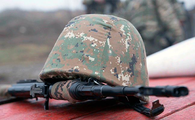 Erməni əsgər özünü öldürüb