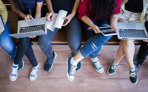 Ali məktəblərə qəbulda yeni qaydalar – ARAŞDIRMA