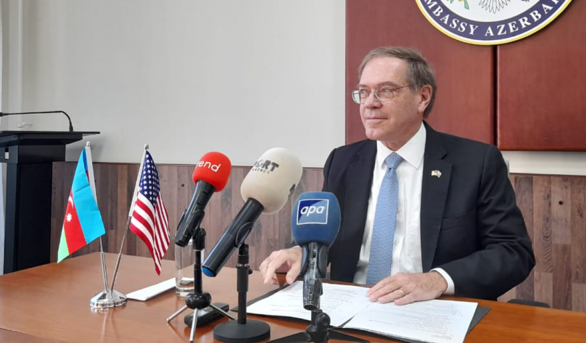 ABŞ səfiri Azərbaycan və Ermənistan liderlərinin görüş xəbərinə münasibət bildirib