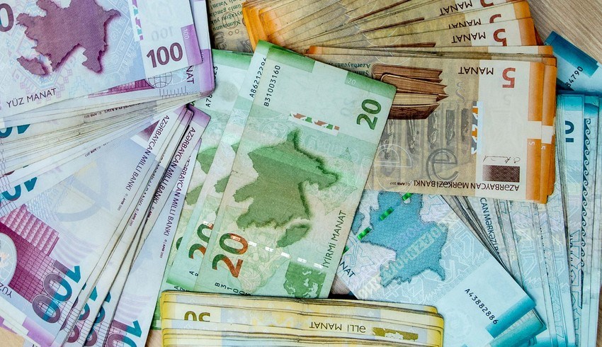 Pərakəndə ticarətdə nağd hesablaşma üçün limit 4 min manat olacaq