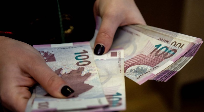 Milli Məclisin COVID-19-a yoluxan əməkdaşlarına 500 manat maddi yardım verilib