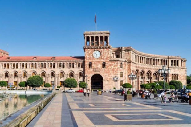 İrəvan Türkiyə ilə münasibətlərin normallaşdırılmasında vasitəçilik üçün Kremlə müraciət etdi