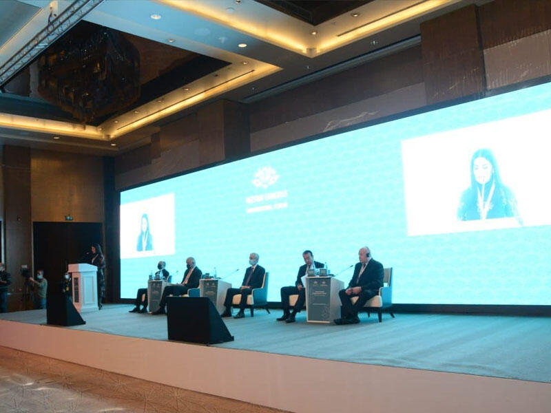 Nizami Gəncəvi Beynəlxalq Forumu işə başlayıb - FOTO