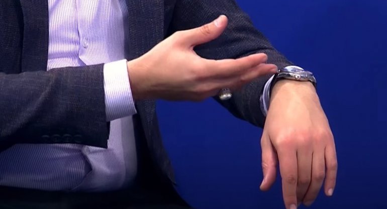 Meyxanaçının qolunda 10 min avroluq saat - FOTOLAR