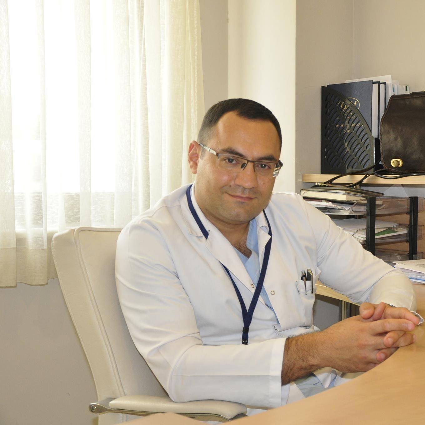 Tanınmış uzman-həkim vəfat etdi - FOTO