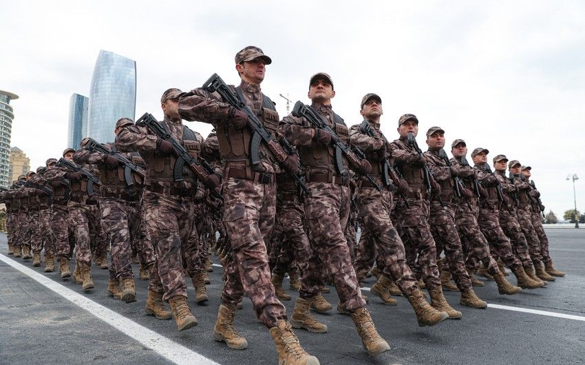 2137 nəfər hərbi qulluqçunun mənzil növbəsinə qəbul edilməsi qərara alınıb